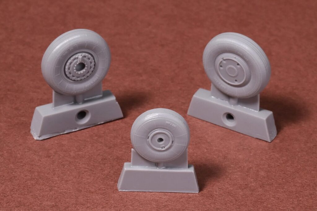 Sukhoi Su-17/22 wheel set